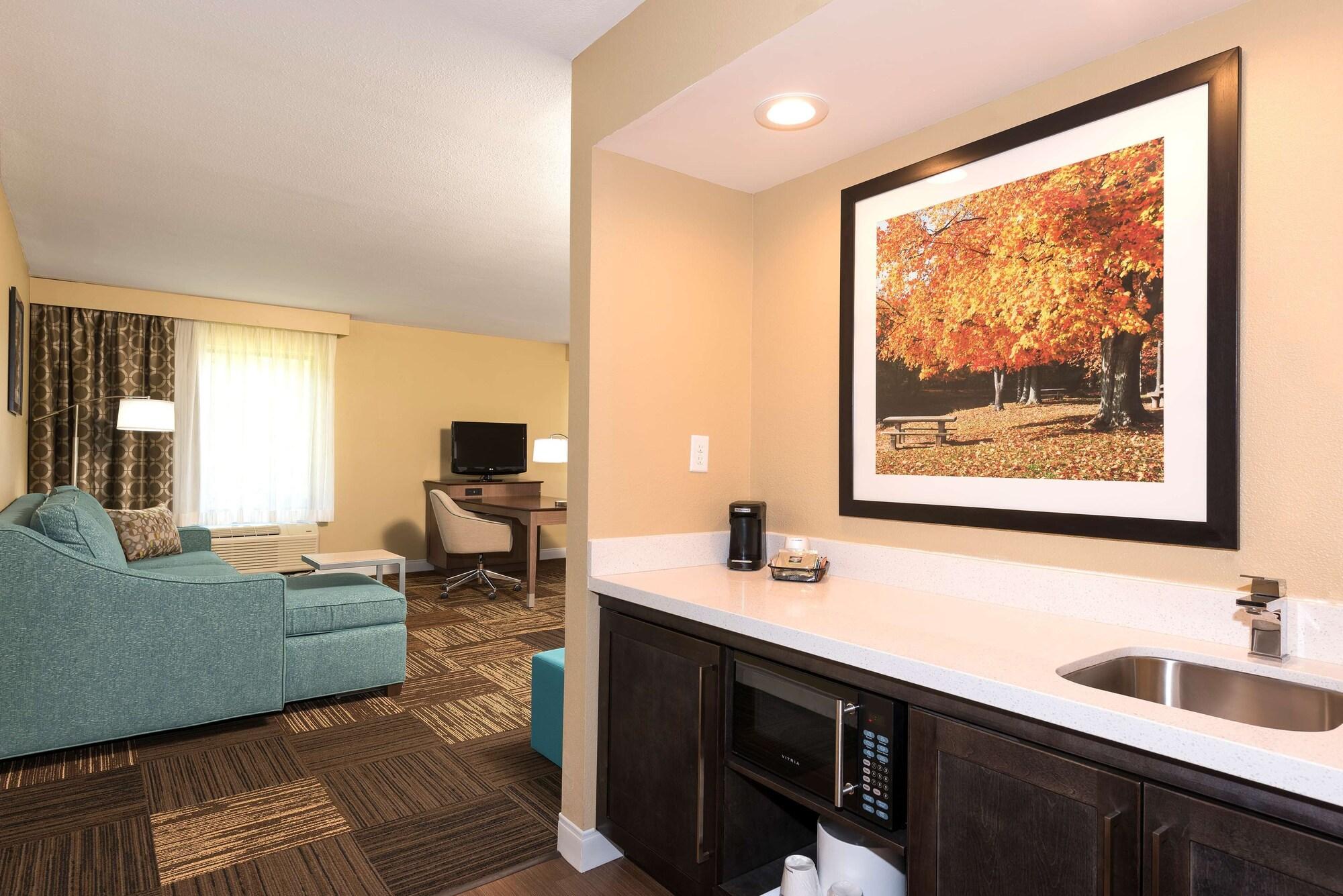 Hampton Inn & Suites Mansfield South @ I 71 Exterior foto